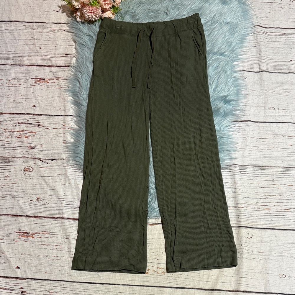 Lou & Grey Sage Green Ribbed Lounge Pants sz S